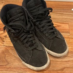 Nike blazers - black suede